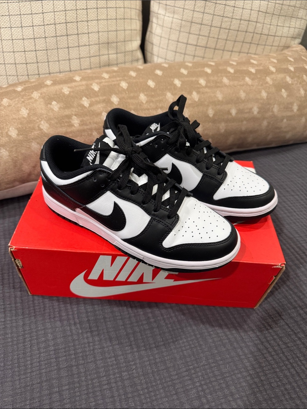 Nike Dunk Low - Picture 3 of 7